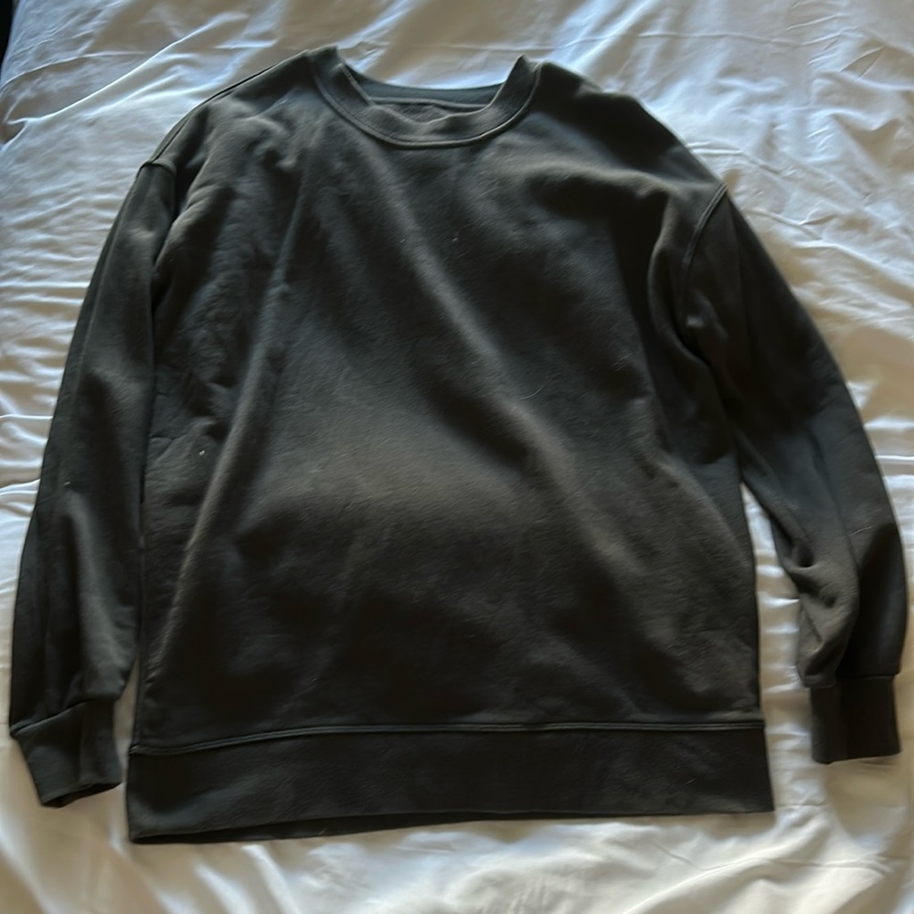 Lululemon crew neck